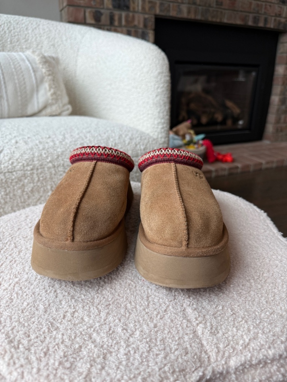 UGG Tazz II Chestnut Size 7 EUC - Picture 13 of 17